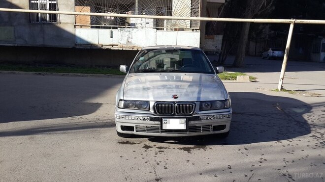 BMW 320 1996, 248,000 km - 2.0 л - Bakı