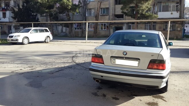 BMW 320 1996, 248,000 km - 2.0 л - Bakı