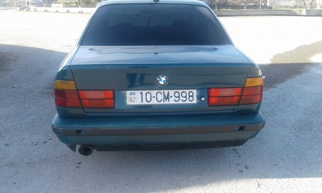 BMW 523 1991, 400,000 km - 2.5 л - Şabran