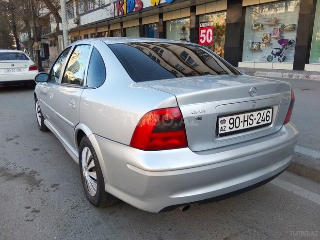 Opel Vectra 1999, 194,500 km - 1.8 л - Bakı