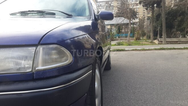 Opel Astra 1996, 380,000 km - 1.6 l - Bakı