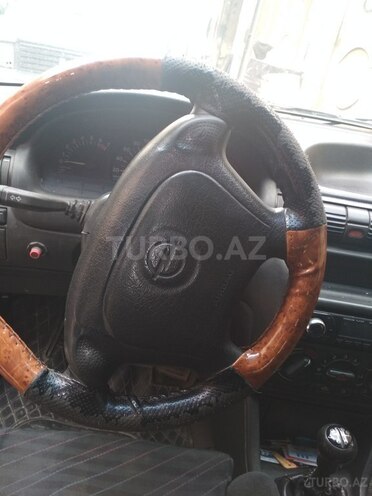 Opel Astra 1996, 150,000 km - 1.8 l - Bakı