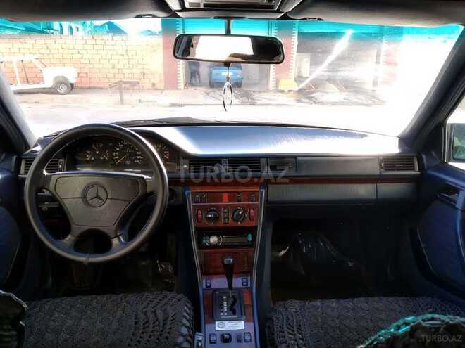 Mercedes E 200 1993, 350,000 km - 2.0 l - Bakı