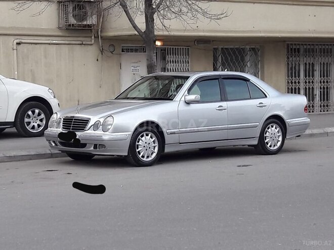 Mercedes E 280 2001, 224,300 km - 2.8 l - Bakı