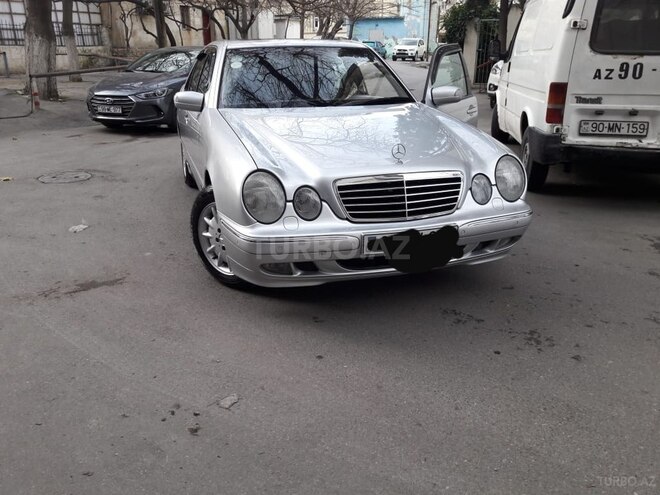 Mercedes E 280 2001, 224,300 km - 2.8 l - Bakı