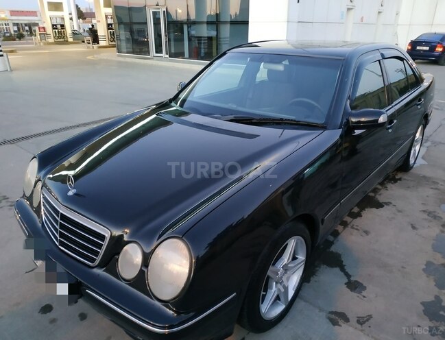 Mercedes E 220 1999, 350,000 km - 2.2 l - Bakı