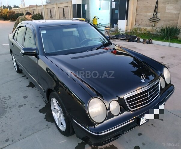Mercedes E 220 1999, 350,000 km - 2.2 l - Bakı