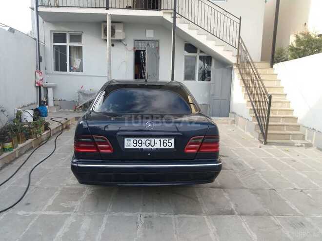 Mercedes E 220 2000, 280,000 km - 2.2 l - Bakı