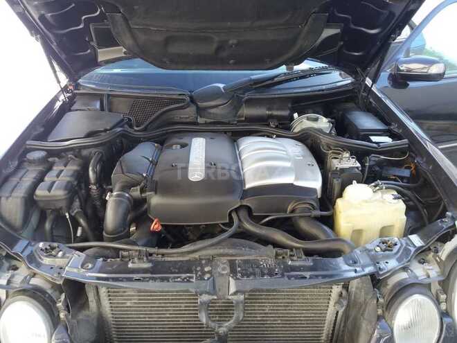 Mercedes E 220 2000, 280,000 km - 2.2 l - Bakı
