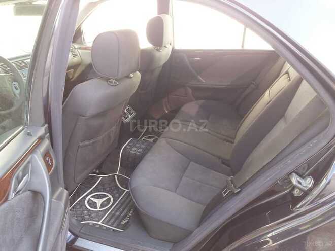 Mercedes E 220 2000, 280,000 km - 2.2 l - Bakı