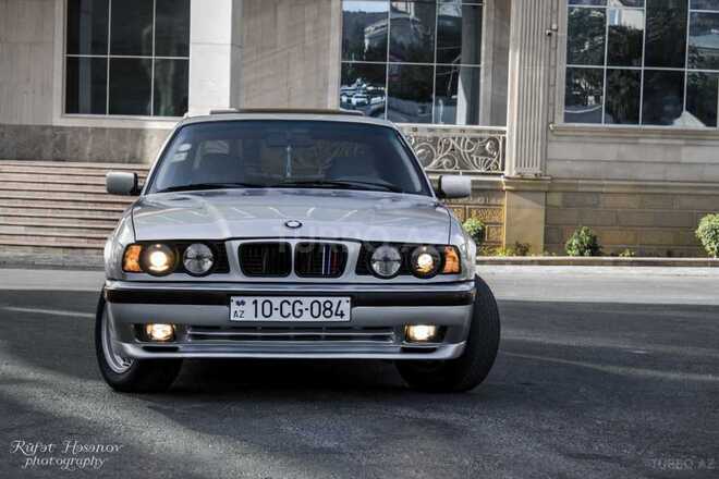 BMW 520 1994, 355,800 km - 2.8 л - Bakı