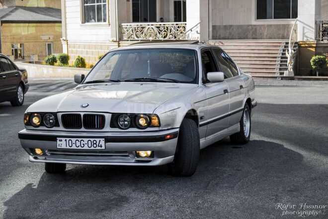 BMW 520 1994, 355,800 km - 2.8 л - Bakı