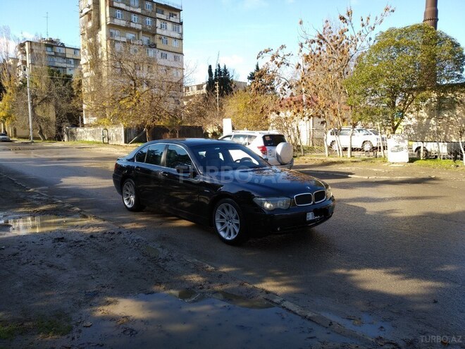 BMW 745 2002, 333,000 km - 4.4 л - Bakı