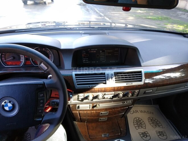 BMW 745 2002, 333,000 km - 4.4 л - Bakı