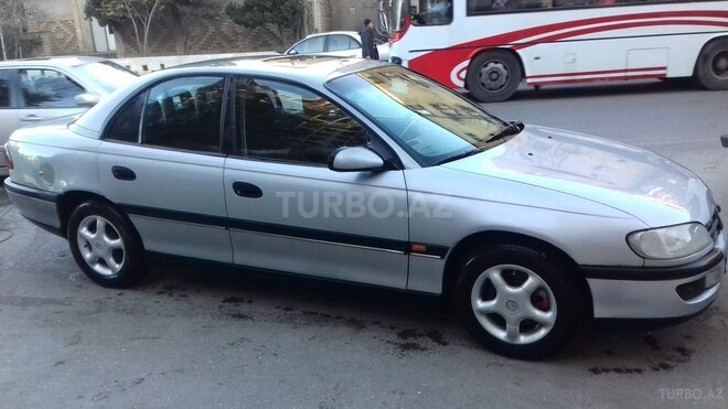 Opel Omega 1996, 284,848 km - 2.0 l - Bakı