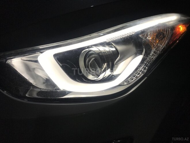 Hyundai Elantra 2014, 103,868 km - 1.8 l - Bakı