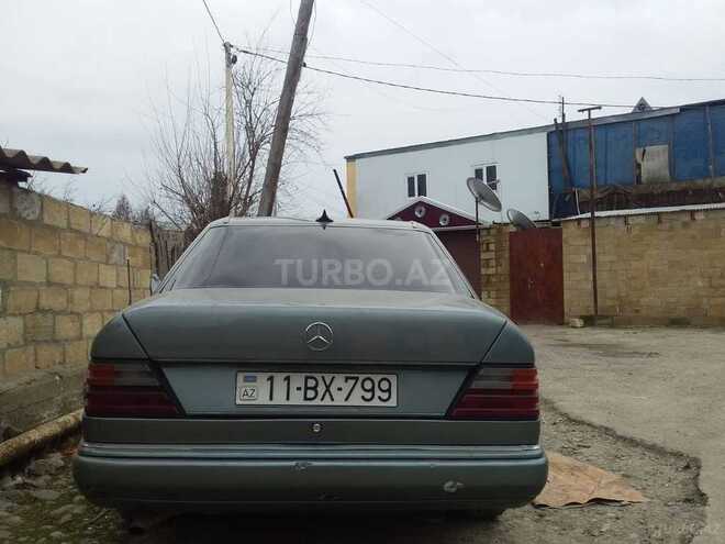 Mercedes E 250 1989, 500,000 km - 2.5 л - Sumqayıt