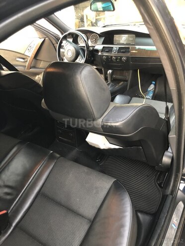 BMW 525 2005, 212,000 km - 2.5 l - Bakı