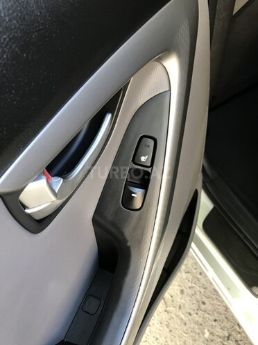 Hyundai Elantra 2014, 103,868 km - 1.8 l - Bakı
