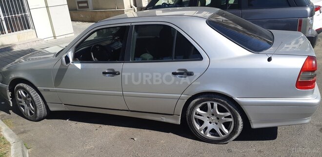 Mercedes C 220 1994, 282,856 km - 2.2 л - Bakı