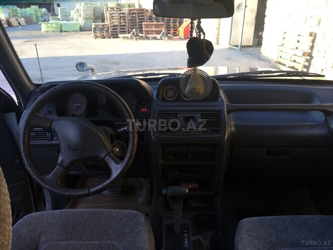 Mitsubishi Pajero 1992, 285,000 km - 2.8 л - Bakı