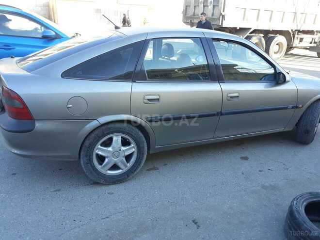 Opel Vectra 1996, 241,521 km - 2.0 l - Sumqayıt