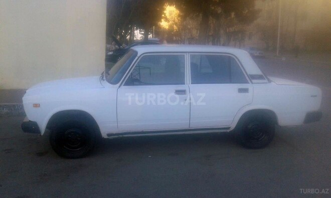 LADA (VAZ) 2107 2003, 175,000 km - 1.6 l - Bakı