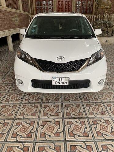 Toyota Sienna 2011, 40,000 km - 3.5 l - Gəncə