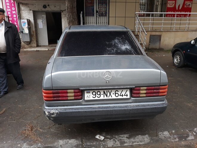 Mercedes 190 1990, 378,555 km - 2.0 л - Bakı