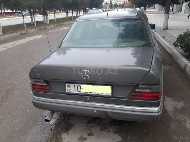 Mercedes E 230 1991, 345,000 km - 2.3 l - Sumqayıt