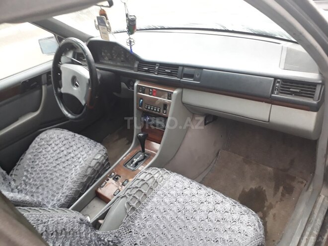 Mercedes E 230 1991, 345,000 km - 2.3 l - Sumqayıt