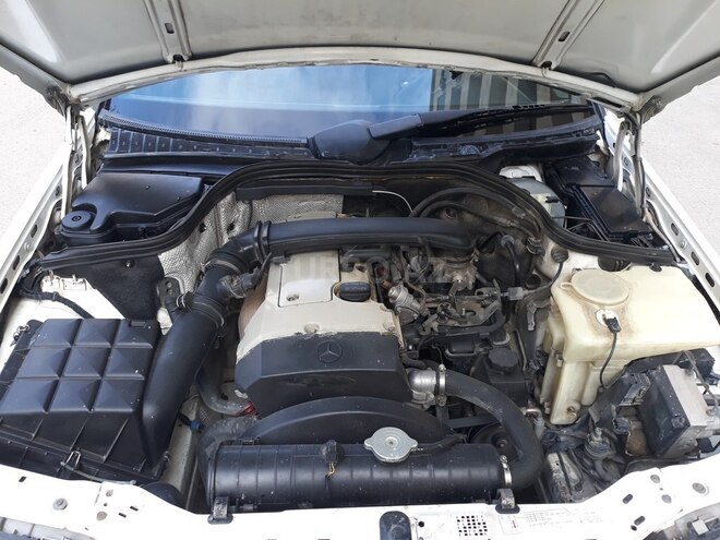 Mercedes C 180 1997, 452,369 km - 1.8 l - Bakı