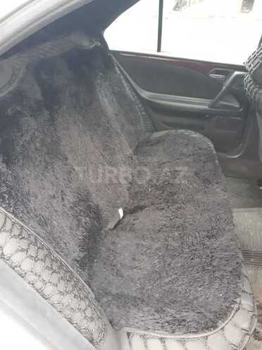Mercedes E 200 1997, 217,485 km - 2.0 l - Sumqayıt