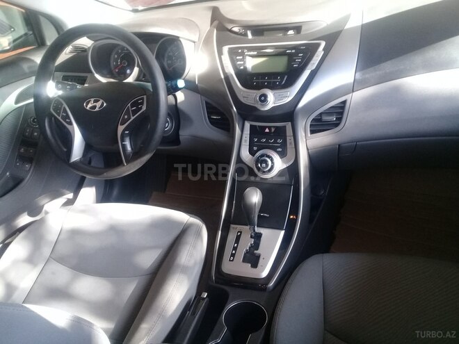Hyundai Elantra 2012, 85,000 km - 1.8 л - Bakı