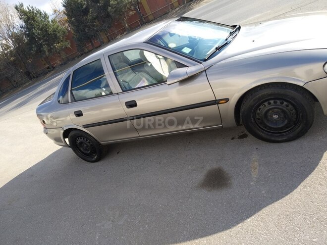 Opel Vectra 1996, 286,365 km - 2.0 l - Bakı