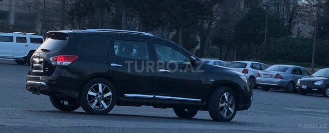 Nissan Pathfinder 2014, 110,000 km - 3.5 l - Bakı