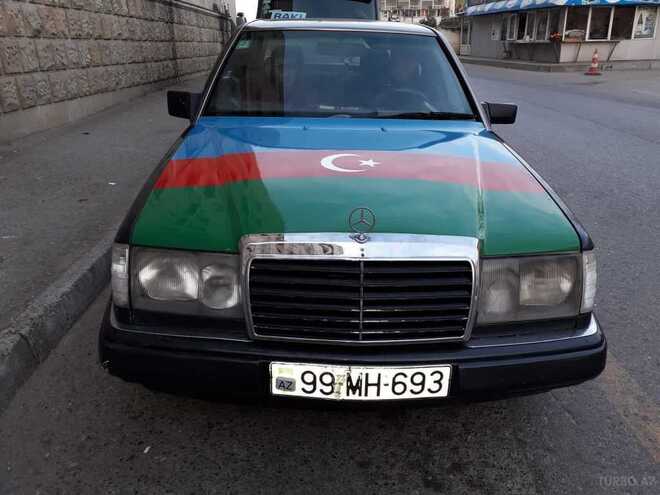 Mercedes E 300 1990, 570,000 km - 3.0 l - Bakı