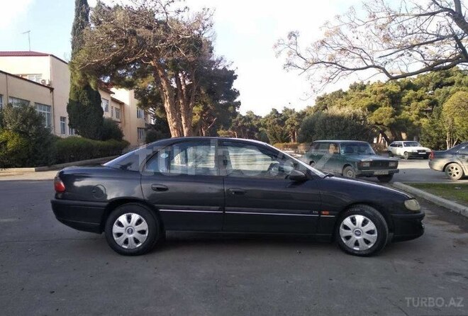 Opel Omega 1995, 325,000 km - 0.2 л - Bakı