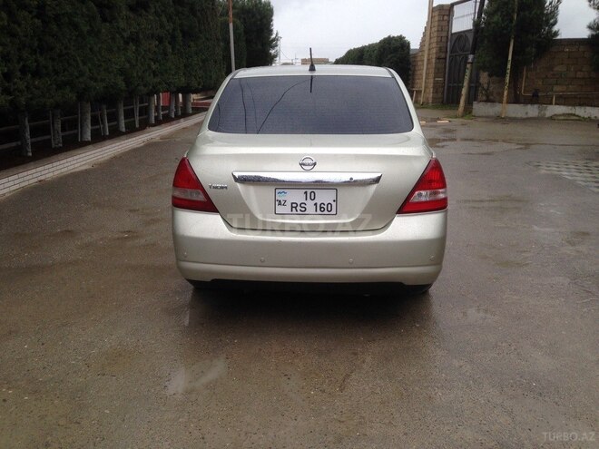 Nissan Tiida 2006, 250,000 km - 1.6 л - Bakı