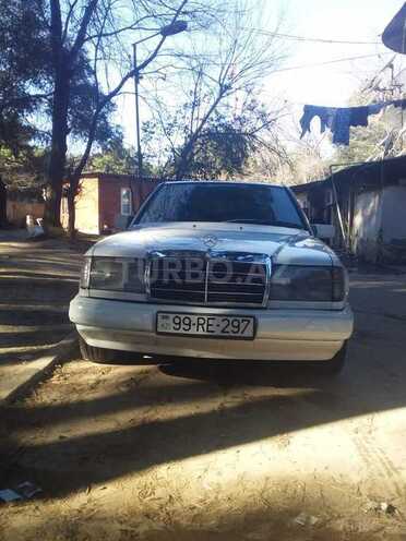 Mercedes E 260 1988, 300,000 km - 2.6 л - Bakı