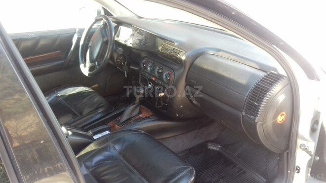 Opel Omega 1997, 248,754 km - 2.0 l - Bakı