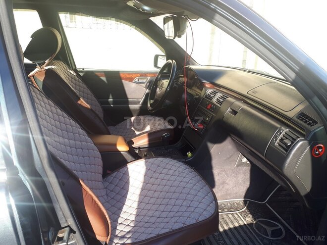 Mercedes E 240 1997, 200,000 km - 2.4 l - Şəmkir