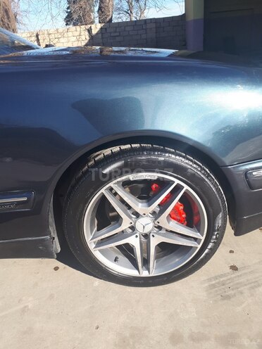 Mercedes E 220 2000, 377,000 km - 2.2 l - Gəncə