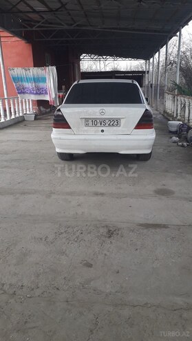 Mercedes C 180 1997, 24,000 km - 2.0 l - Füzuli