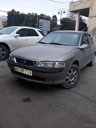 Opel Vectra 1996, 321,000 km - 1.8 l - Sumqayıt