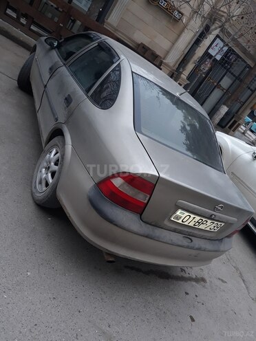Opel Vectra 1996, 321,000 km - 1.8 l - Sumqayıt