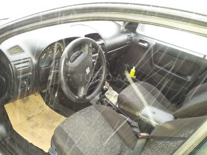 Opel Astra 2000, 410,000 km - 1.6 л - Quba
