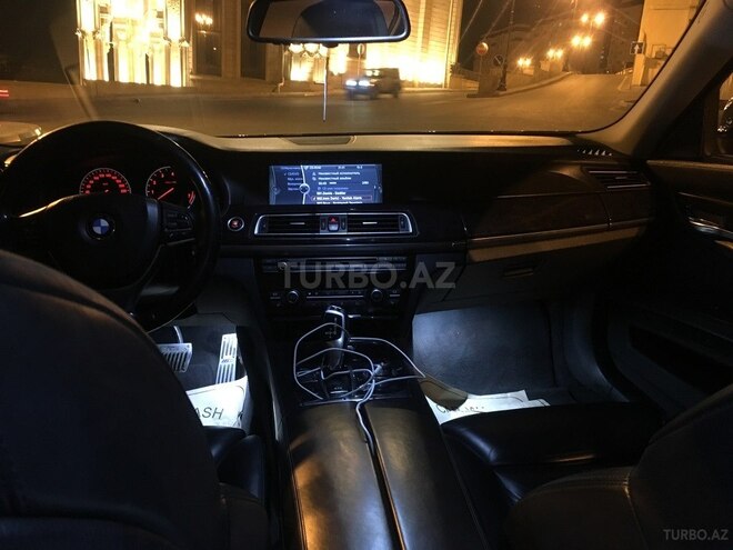 BMW 750 2010, 138,300 km - 5.0 l - Bakı