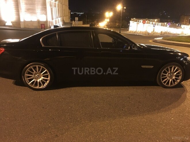 BMW 750 2010, 138,300 km - 5.0 l - Bakı