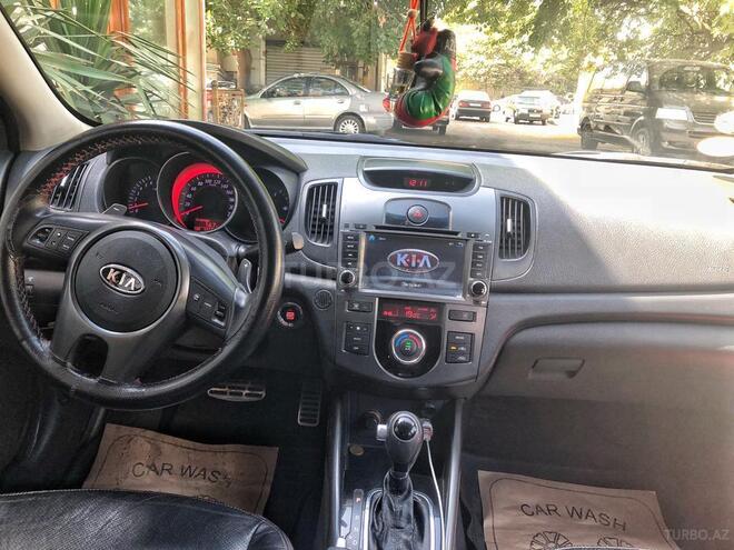 Kia Cerato 2011, 175,000 km - 2.0 л - Bakı
